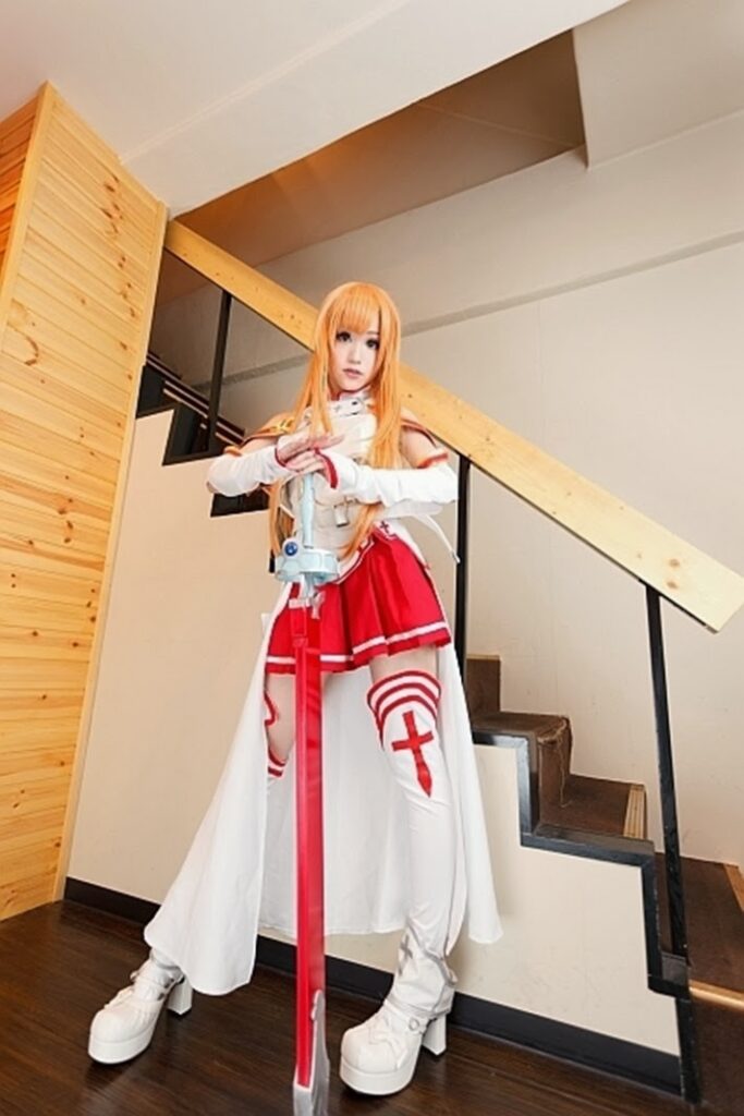 Yuuki Asuna Costume Cosplay Guide - Sword Art Online World Sword Art Online World